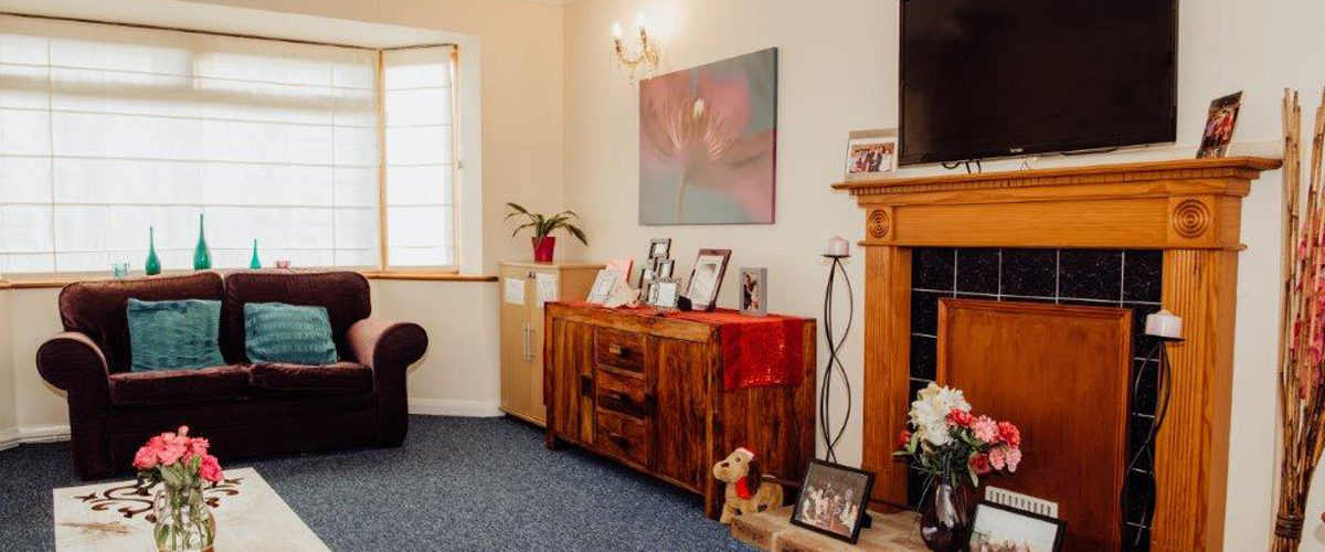 1-Johnson-Close-East-View