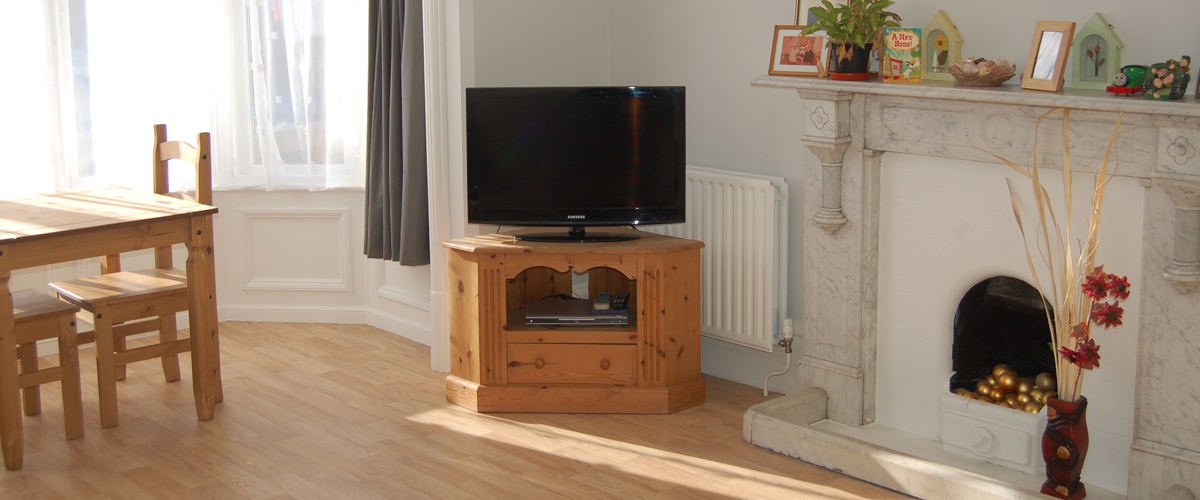 24 Tower Road West Lounge